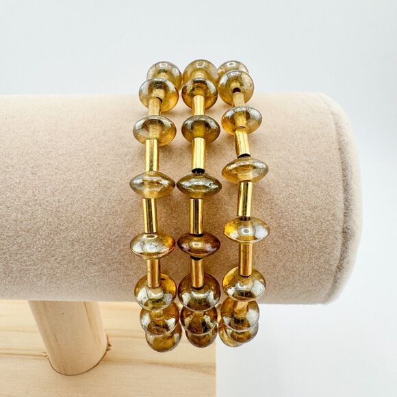 Vintage Monet 3-Strand Bracelet - Retro MCM Minimalist Glamour Layered Timeless - Picture 5 of 8